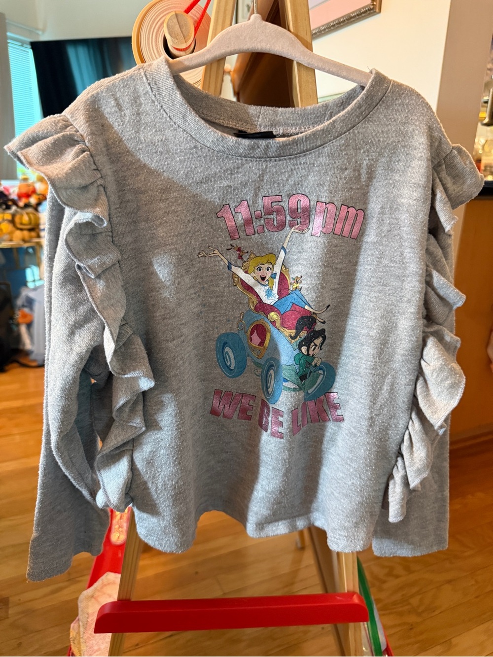 Disney Ralph Breaks The Internet Girls Long Sleeve sweatshirt Size 6/6X